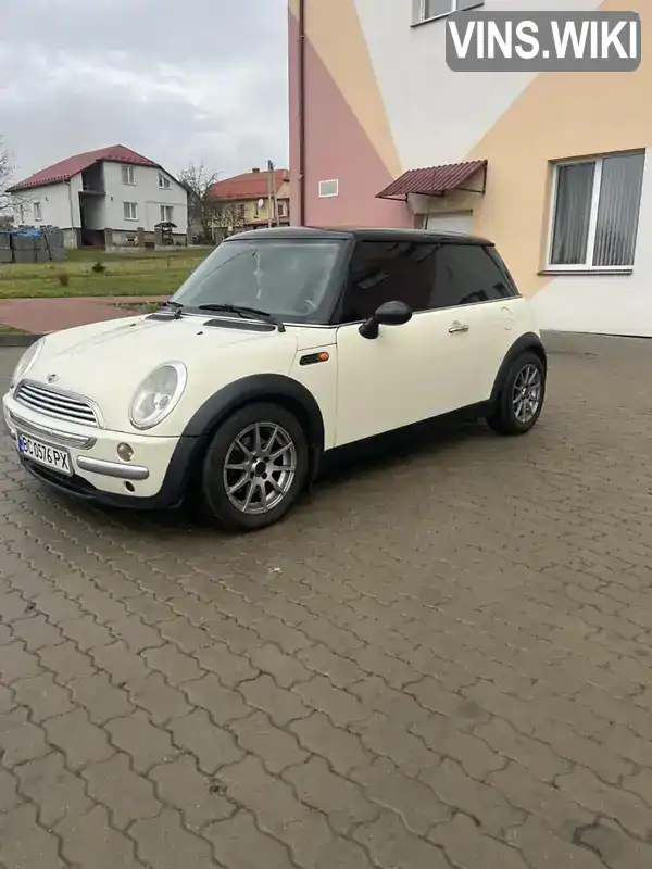 MINI Hatch 2004, фото з оголошення 1 з 16, VIN WMWRC31040TB92519
