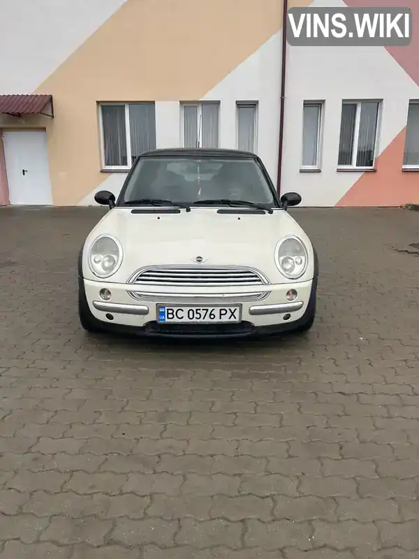 MINI Hatch 2004, фото з оголошення 2 з 16, VIN WMWRC31040TB92519