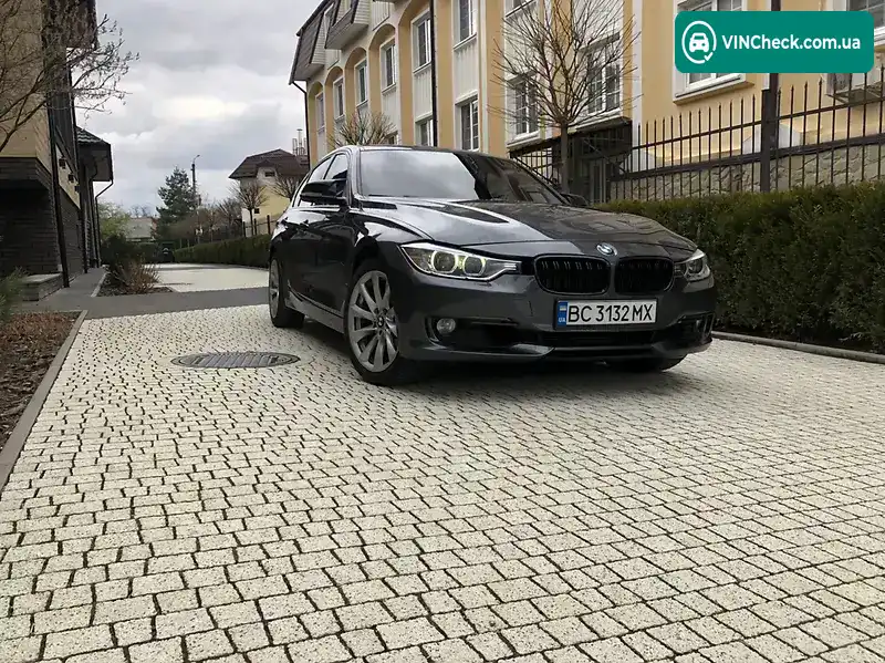 BMW 3 Series 2012, фото з оголошення 1 з 12, VIN WBA3A5C50CF257298