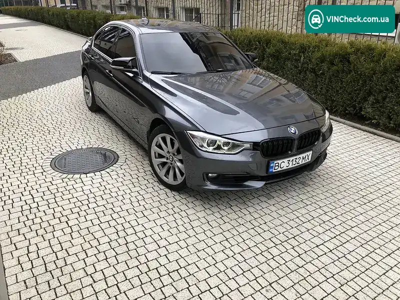 BMW 3 Series 2012, фото з оголошення 2 з 12, VIN WBA3A5C50CF257298