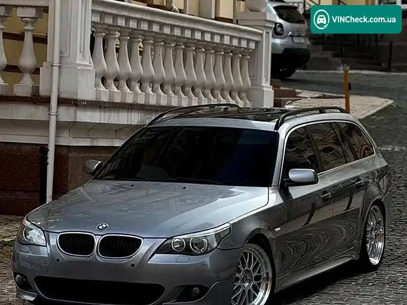 BMW 5 Series 2005, фото з оголошення 1 з 15, VIN WBANJ51030B430752