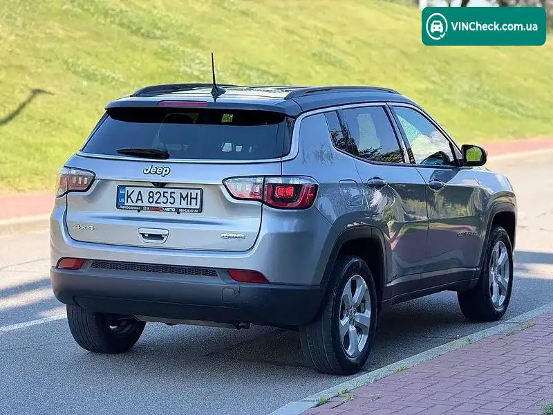 Jeep Compass 2019, фото з оголошення 2 з 14, VIN 3C4NJDBBXLT157888