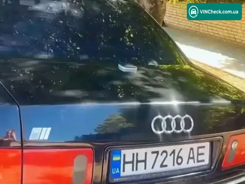 Audi S8 1999, фото з оголошення 2 з 6, VIN WAUZZZ4DZYN002177