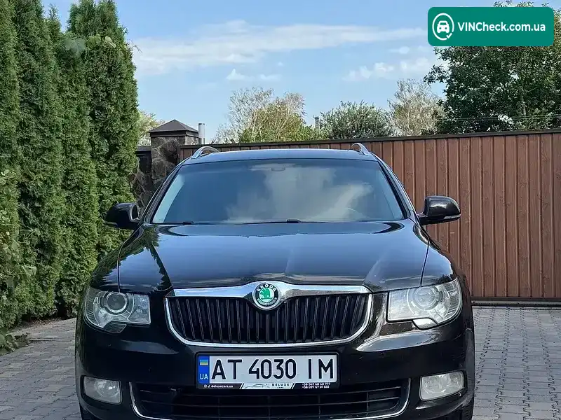 Skoda Superb 2012, фото з оголошення 1 з 16, VIN TMBLE73T1D9023964