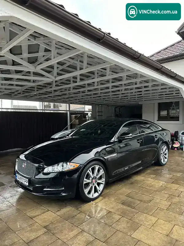 Jaguar XJ 2015, фото з оголошення 1 з 21, VIN SAJWA1CZ1F8V90549