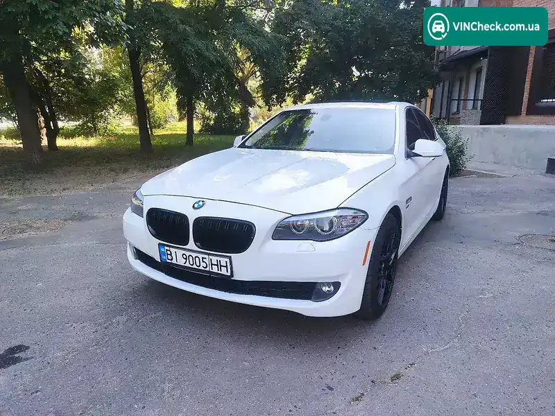BMW 5 Series 2011, фото з оголошення 2 з 20, VIN WBAXH5C54CDW08030