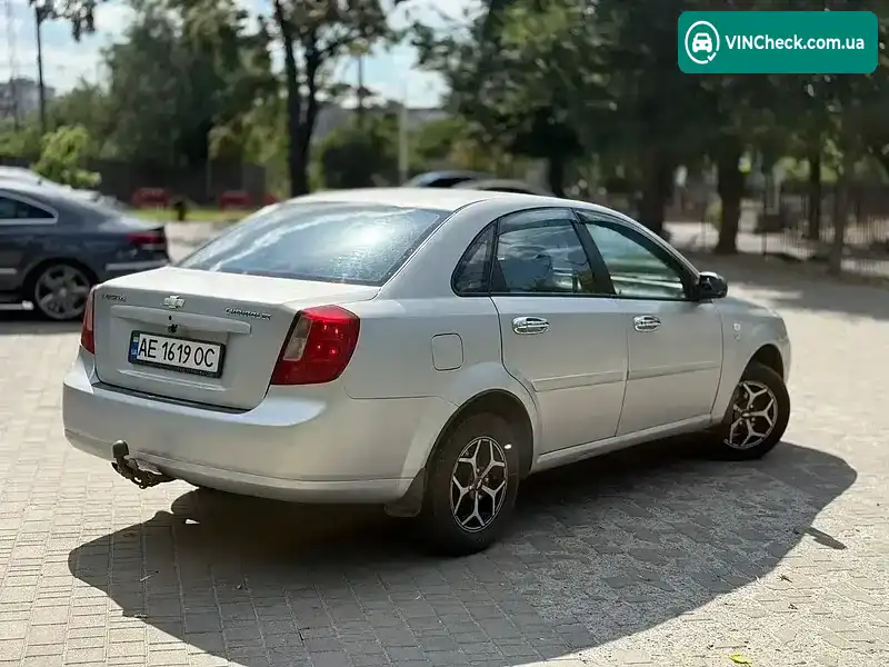 Chevrolet Lacetti 2004, фото з оголошення 2 з 20, VIN Y6DNF196E5K083954