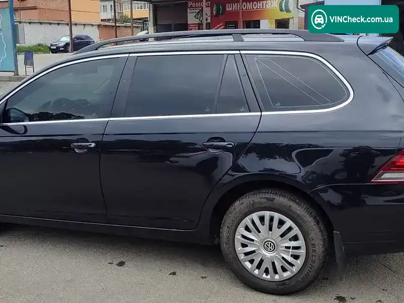 Volkswagen Golf 2010, фото з оголошення 2 з 18, VIN WVWZZZ1KZAM695601