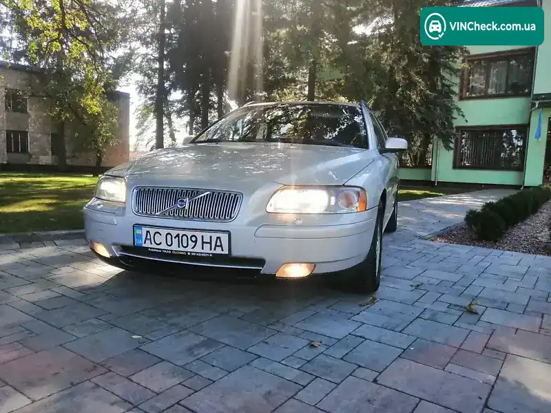 Volvo V70 2005, фото з оголошення 1 з 20, VIN YV1SW714662567445