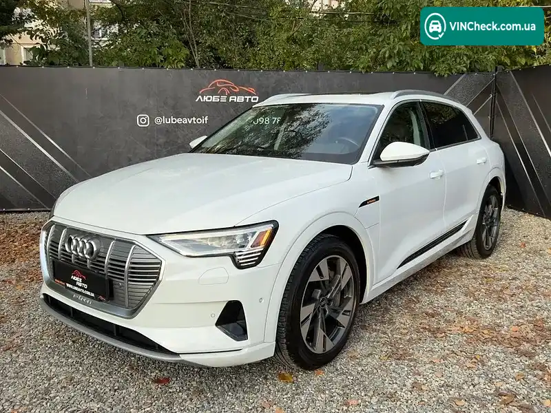 Audi e-tron 2020, фото з оголошення 2 з 20, VIN WA1LAAGE2MB015718