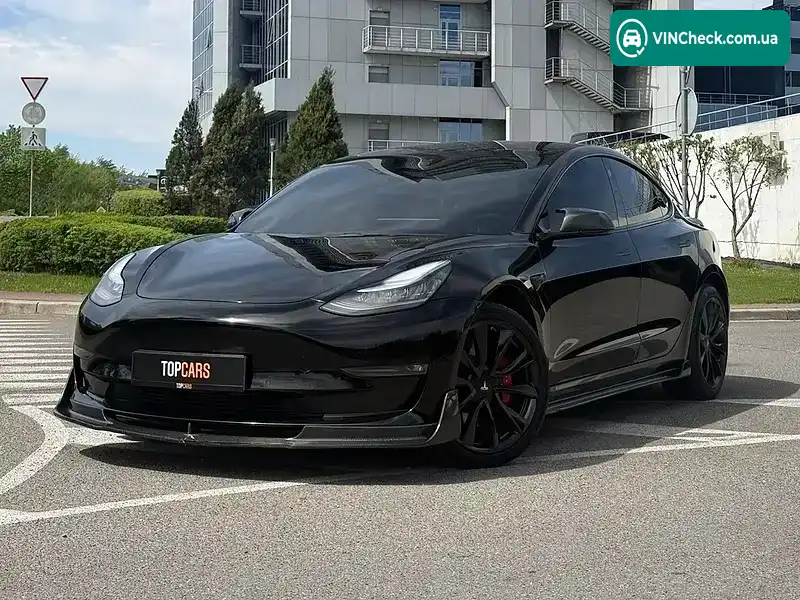 Tesla Model 3 2019, фото з оголошення 2 з 21, VIN 5YJ3E1EB5KF389009
