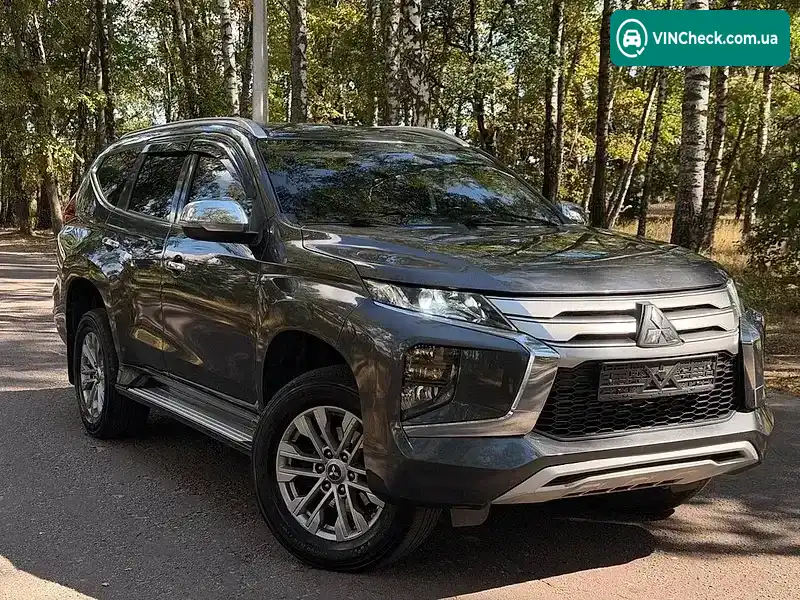 Mitsubishi Pajero Sport 2020, фото з оголошення 1 з 14, VIN MMCGUKS10LHZ00369
