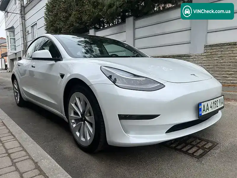 Tesla Model 3 2022, фото з оголошення 1 з 16, VIN 5YJ3E1EB7NF258653