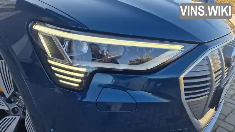 Audi e-tron 2019, фото з оголошення 2 з 21, VIN WAUZZZGE5KB019554