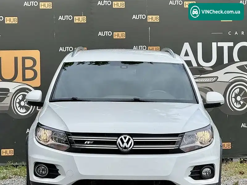 Volkswagen Tiguan 2016, фото з оголошення 2 з 20, VIN WVGBV7AXXGW006406