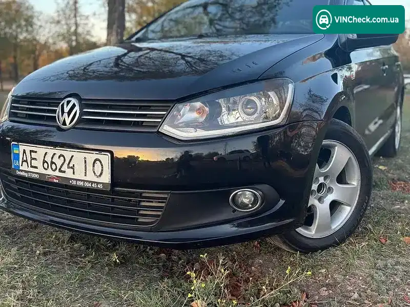 Volkswagen Polo 2013, фото з оголошення 1 з 16, VIN XW8ZZZ61ZDG060404