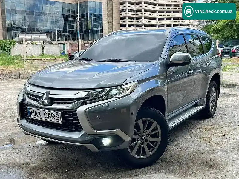 Mitsubishi Pajero Sport 2017, фото з оголошення 1 з 12, VIN MMCGUKS10HHZ01335
