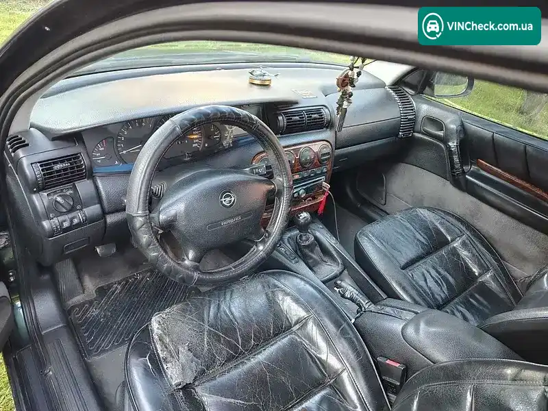 Opel Omega 1997, фото з оголошення 2 з 15, VIN W0L000026V1019321