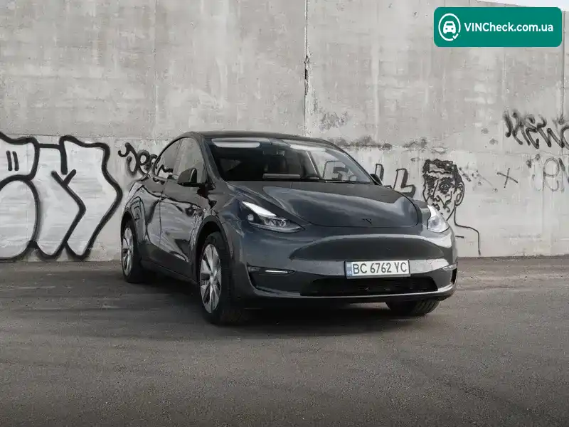 Tesla Model Y 2022, фото з оголошення 2 з 21, VIN 7SAYGDEE7NF512358