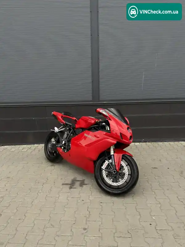 Ducati 999 2006, фото з оголошення 1 з 10, VIN ZDMH400AE5B015304