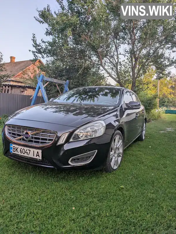 Volvo V60 2012, фото з оголошення 1 з 21, VIN YV1FW84A1C1070658