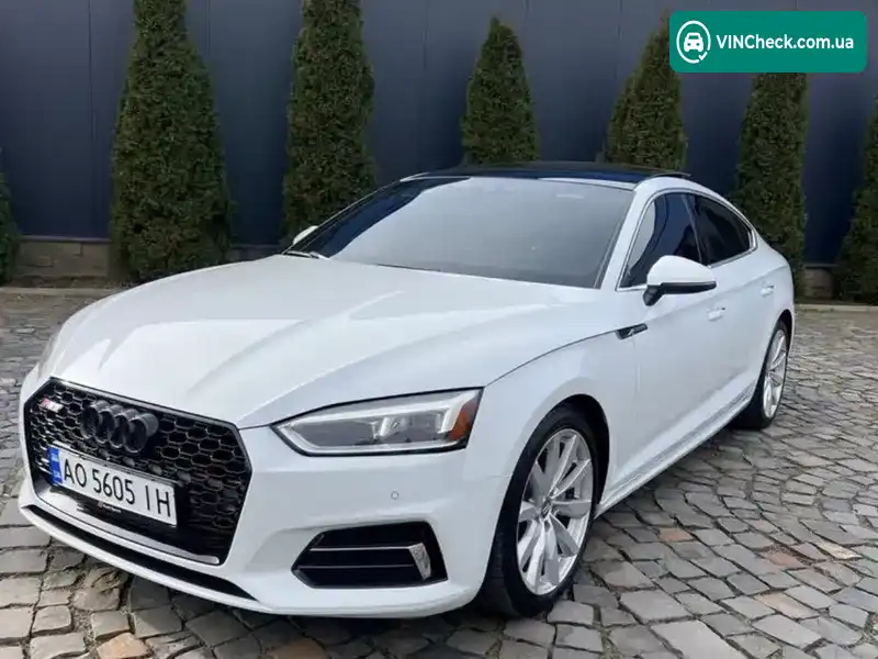 Audi A5 2017, фото з оголошення 1 з 3, VIN WAUBNCF53JA049877