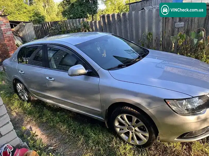 Skoda Superb 2014, фото з оголошення 1 з 9, VIN TMBAJ63T0E9047591