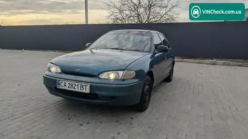 Hyundai Accent 1997, фото з оголошення 2 з 17, VIN KMHVF31NPVU364655