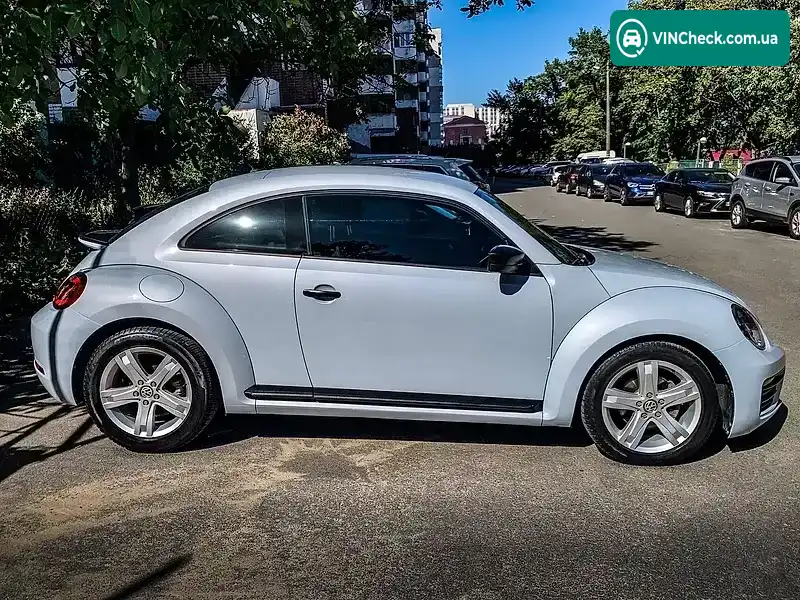 Volkswagen Beetle 2016, фото з оголошення 2 з 15, VIN 3VWF17AT4HM610417