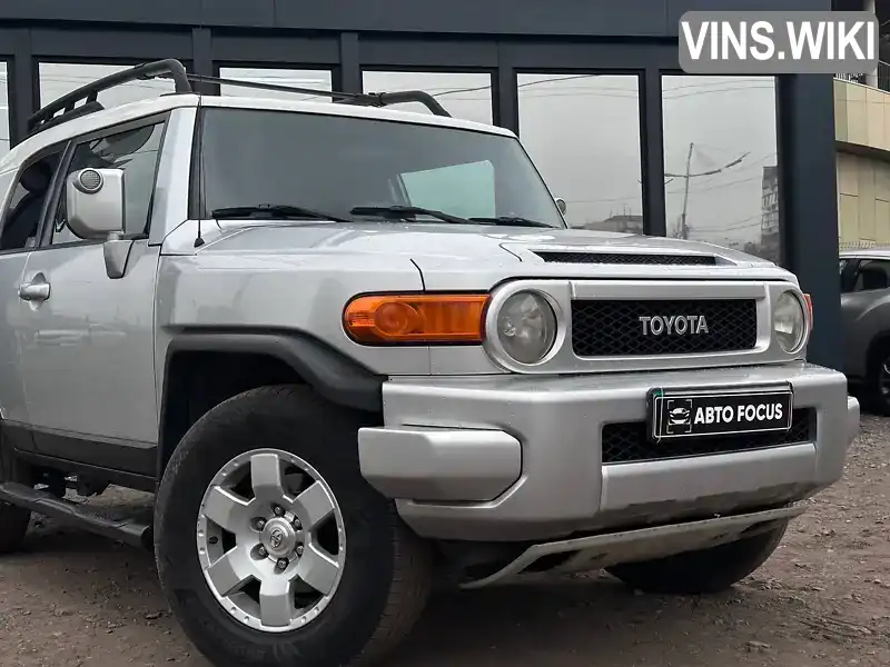 Toyota FJ Cruiser 2008, фото з оголошення 2 з 21, VIN JTEBU11F48K049235