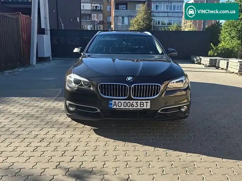 BMW 5 Series 2013, фото з оголошення 2 з 20, VIN WBA5J51030D075747