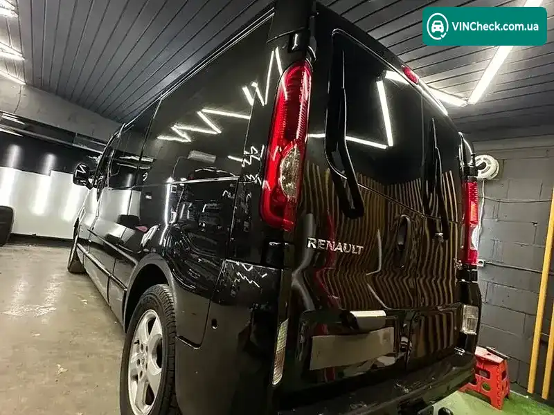 Renault Trafic 2011, фото з оголошення 2 з 20, VIN VF1FLBJB6BV407144