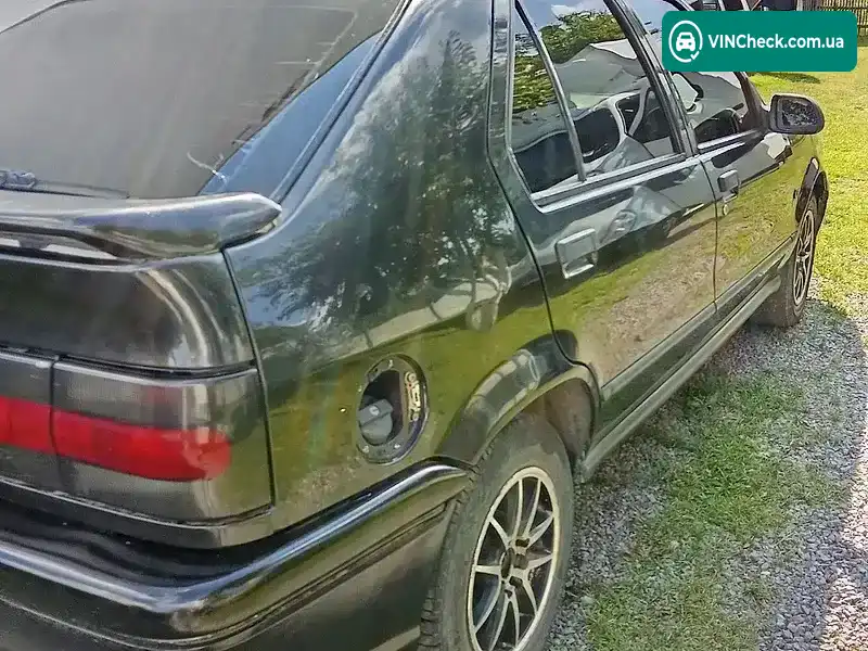 Renault 19 1995, фото з оголошення 2 з 10, VIN VF1B37200F0063070