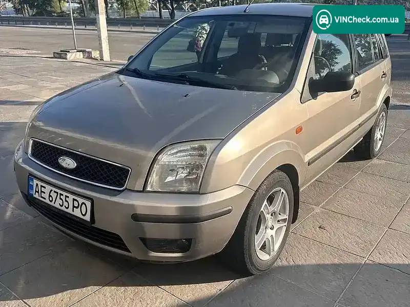 Ford Fusion 2004, фото з оголошення 1 з 16, VIN WF0UXXGAJU4A57284