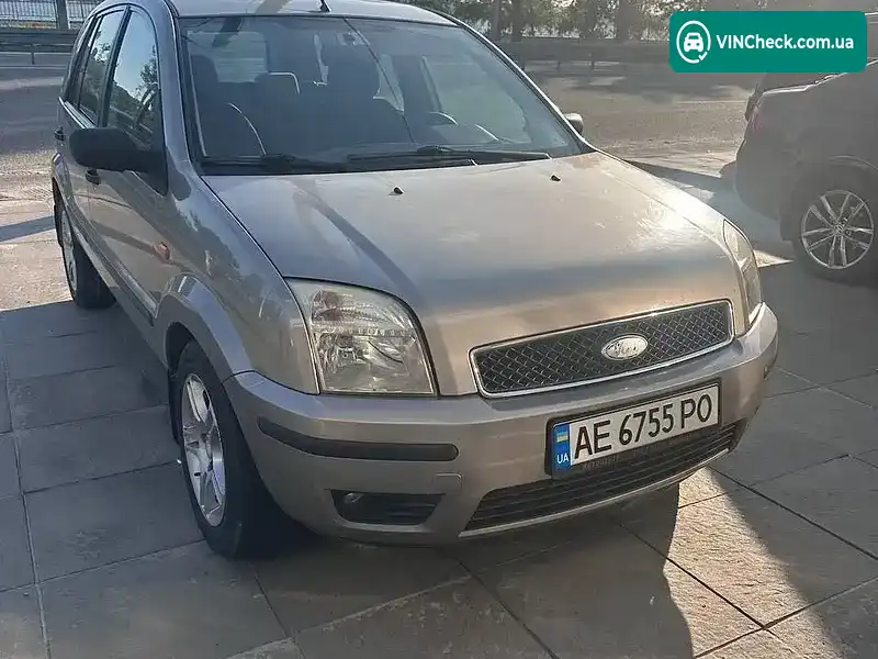 Ford Fusion 2004, фото з оголошення 2 з 16, VIN WF0UXXGAJU4A57284