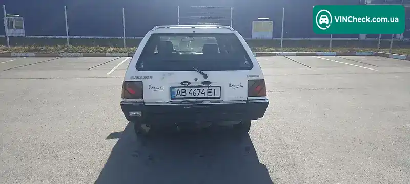 Mitsubishi Lancer 1988, фото з оголошення 2 з 10, VIN JMBLNC12VJU453001