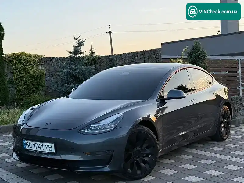 Tesla Model 3 2019, фото з оголошення 1 з 20, VIN 5YJ3E1EB3LF627750