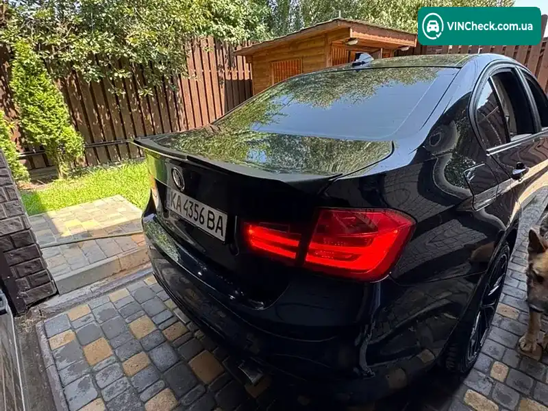 BMW 3 Series 2013, фото з оголошення 2 з 20, VIN WBA3B3C51DF538240