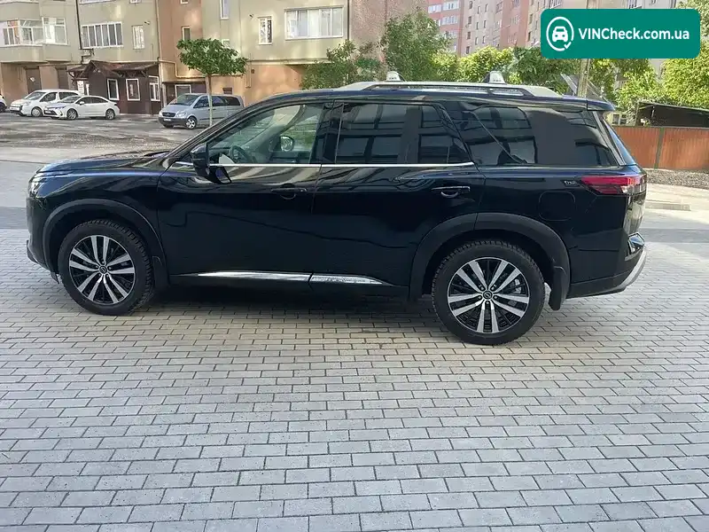 Nissan Pathfinder 2023, фото з оголошення 1 з 21, VIN 5N1DR3DK9PC242701