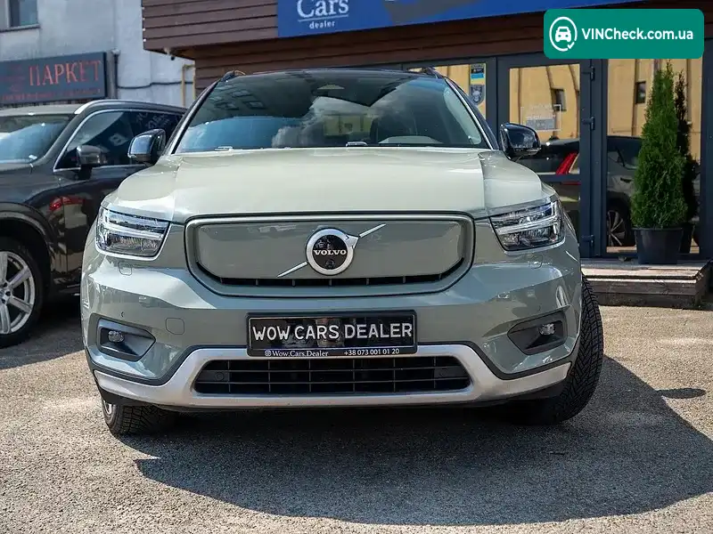 Volvo XC40 2021, фото з оголошення 2 з 20, VIN YV1XZEDVEN2667330