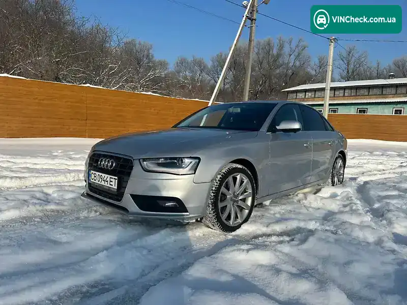 Audi A4 2012, фото з оголошення 1 з 18, VIN WAUFFAFL0DN006421