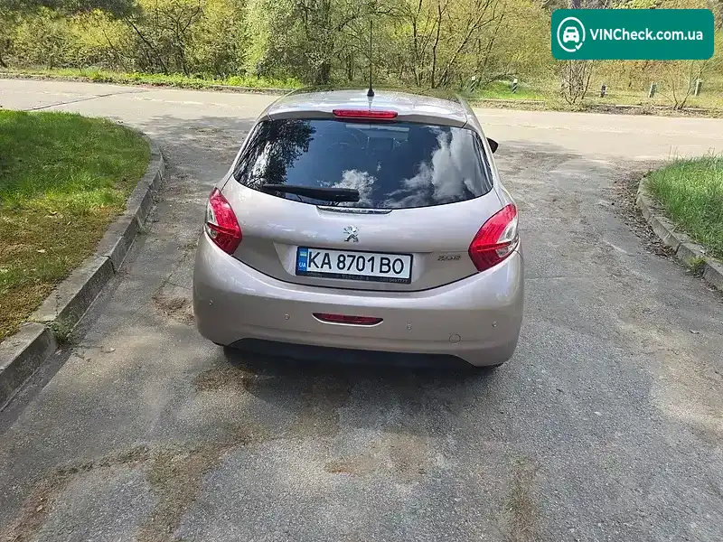 Peugeot 208 2013, фото з оголошення 2 з 15, VIN VF3CC5FS9CT159264