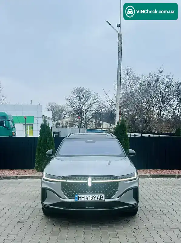 Lincoln Nautilus 2024, фото з оголошення 2 з 20, VIN 5LMPJ8K48RJ872498