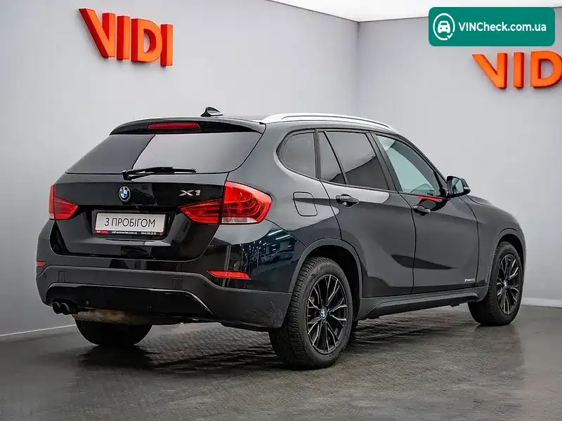 BMW X1 2015, фото з оголошення 2 з 20, VIN WBAVM1C55FV318373
