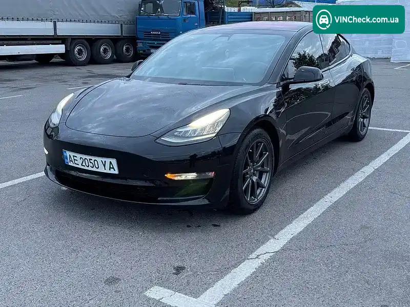 Tesla Model 3 2018, фото з оголошення 1 з 21, VIN 5YJ3E1EA5JF171657