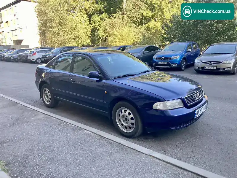 Audi A4 1998, фото з оголошення 2 з 6, VIN WAUZZZ8DZXA032680