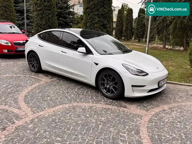 Tesla Model 3 2020, фото з оголошення 2 з 16, VIN 5YJ3E1EA7LF797259