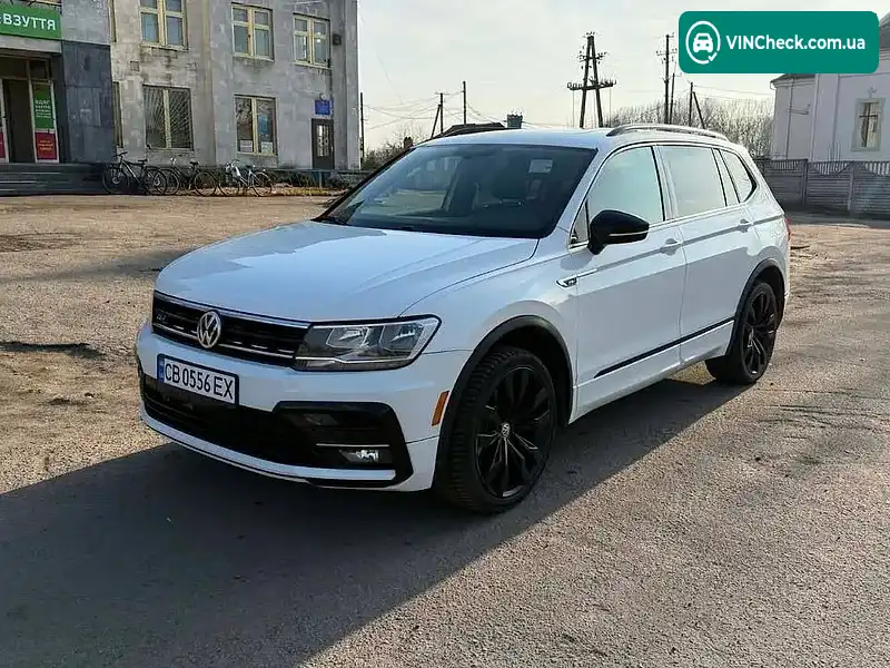 Volkswagen Tiguan 2020, фото з оголошення 1 з 20, VIN 3VV2B7AX5LM159106