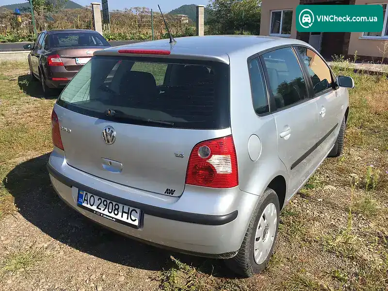 Volkswagen Polo 2004, фото з оголошення 2 з 20, VIN WVWZZZ9NZ4D011032