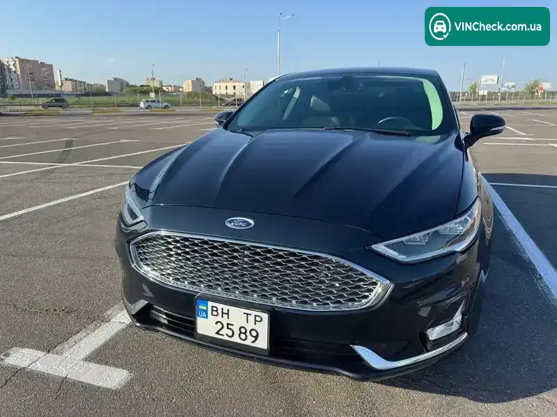 Ford Fusion 2020, фото з оголошення 2 з 21, VIN 3FA6P0SU5LR161685